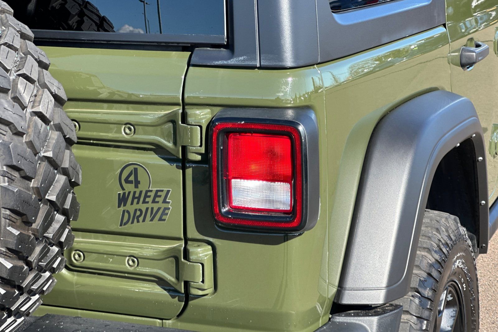 Used 2022 Jeep Wrangler Unlimited Sport image 26