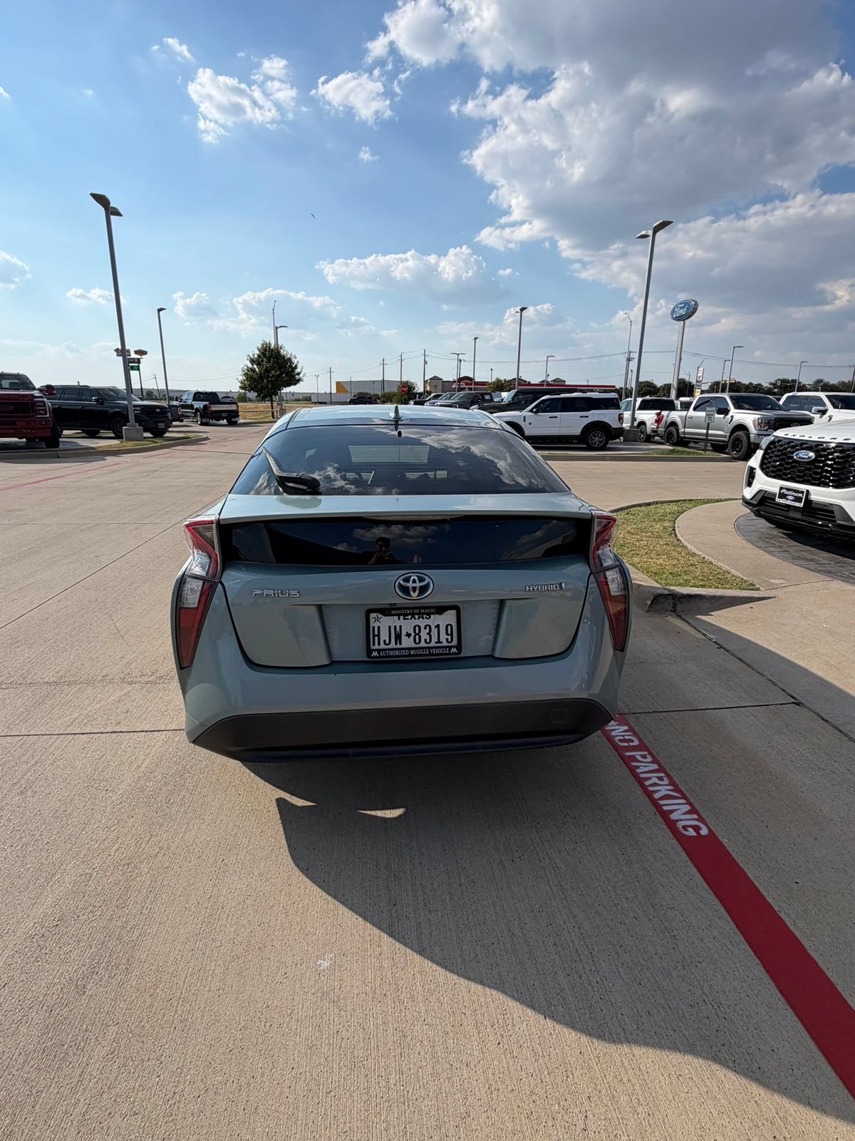 Used 2016 Toyota Prius Two FWD image 19