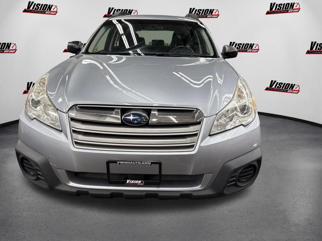 Used 2013 Subaru Outback 2.5i AWD/4WD image 2