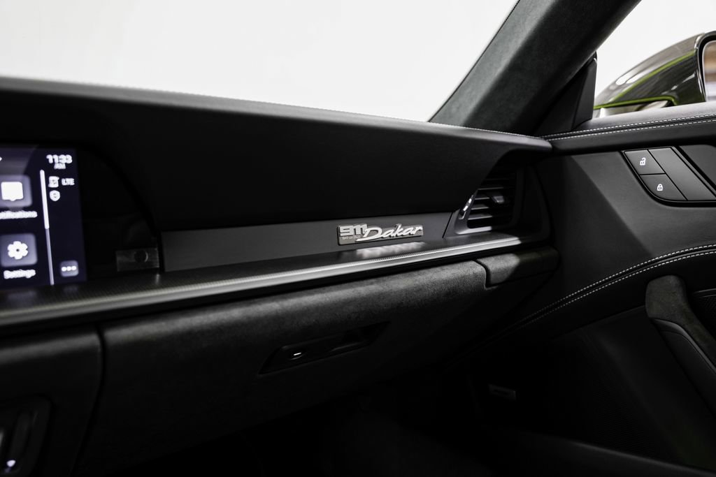 Used 2024 Porsche 911 Dakar AWD/4WD image 22