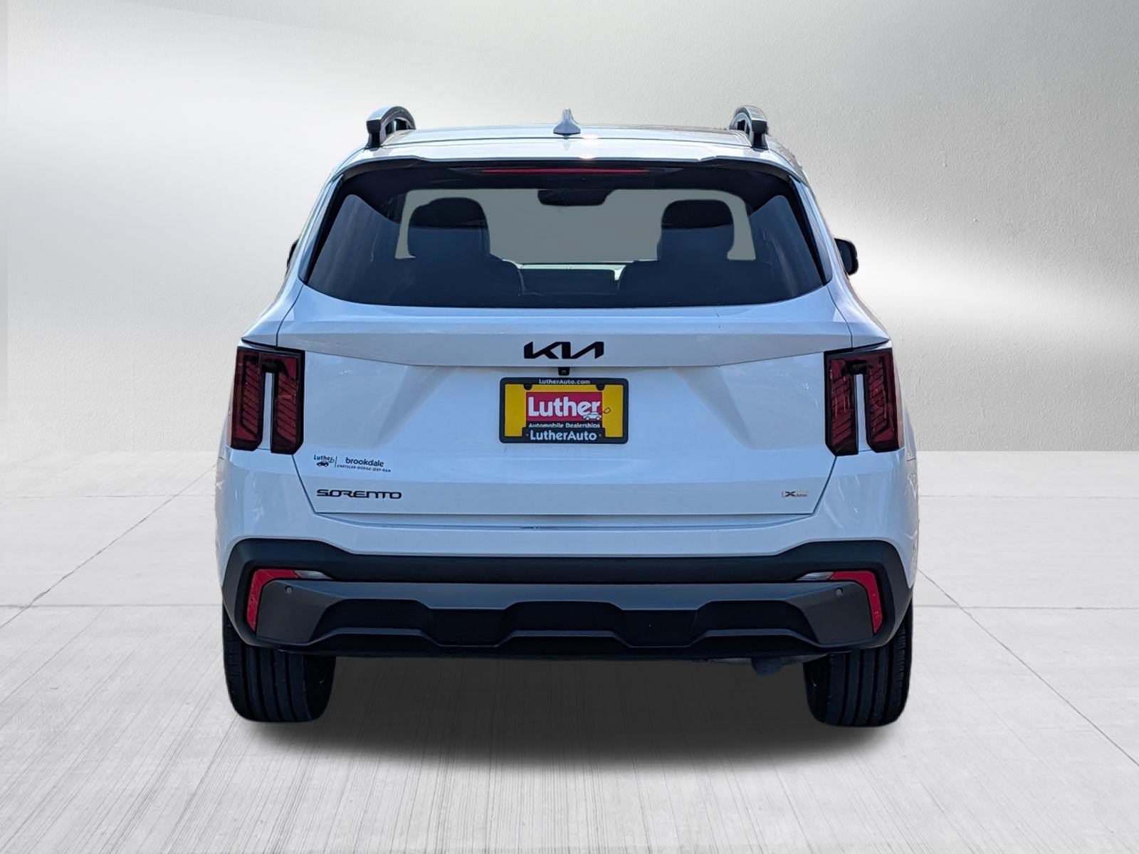 Certified 2025 Kia Sorento SX AWD/4WD image 6