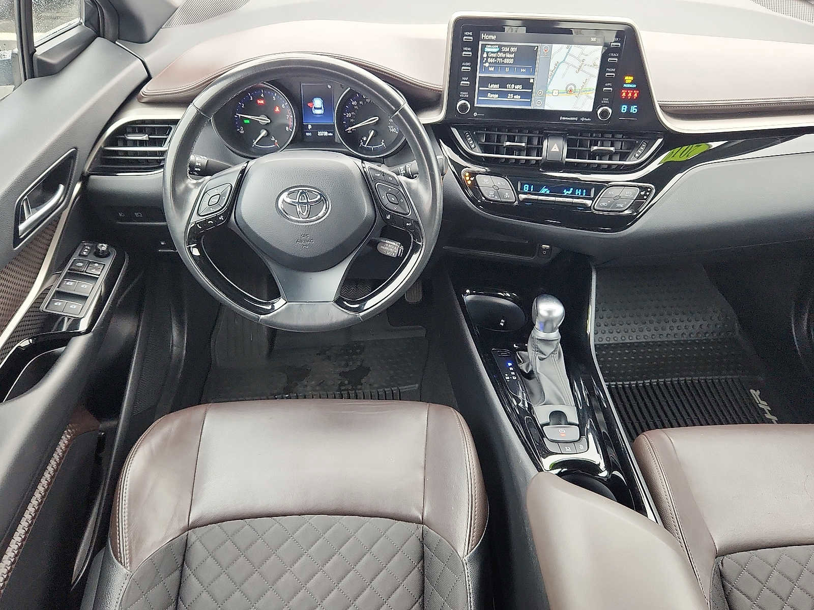 Used 2019 Toyota C-HR Limited image 11