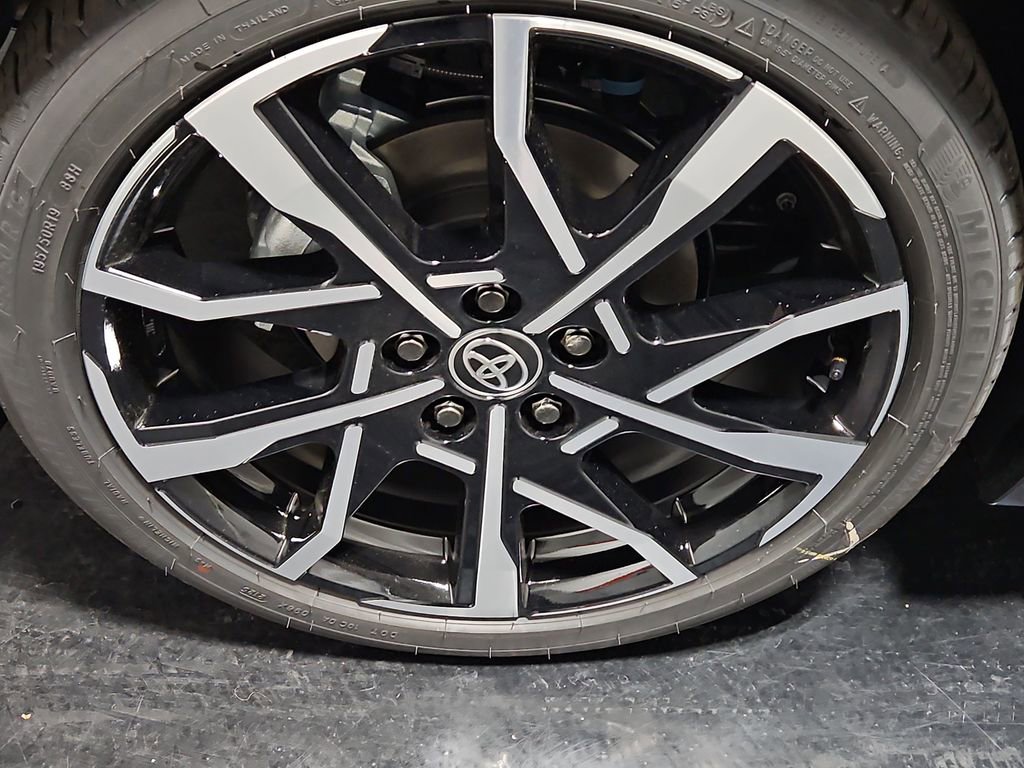 New 2026 Toyota Prius Plug-In Hybrid image 10