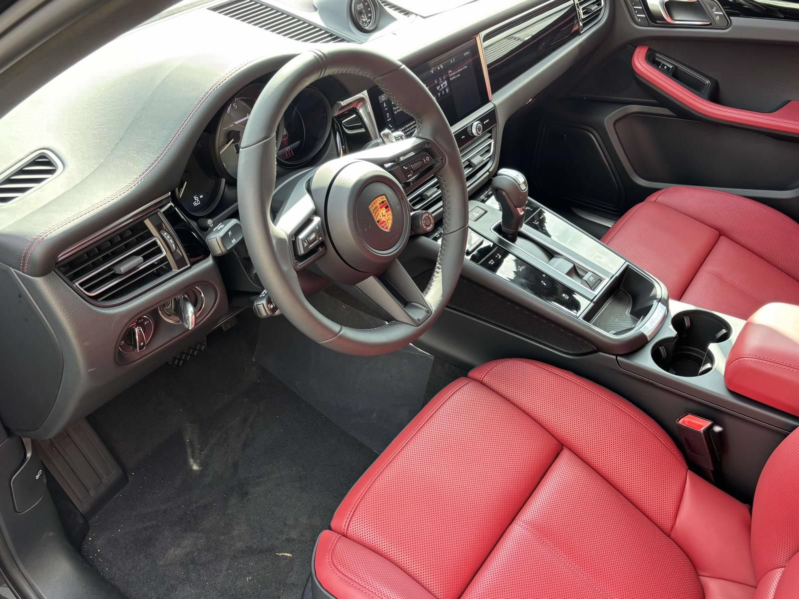 New 2026 Porsche Macan S AWD/4WD image 19