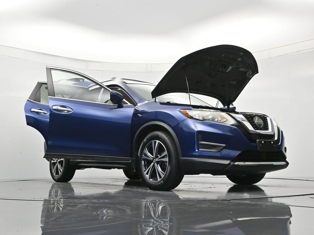 Used 2019 Nissan Rogue SV w/ Premium Package FWD image 49
