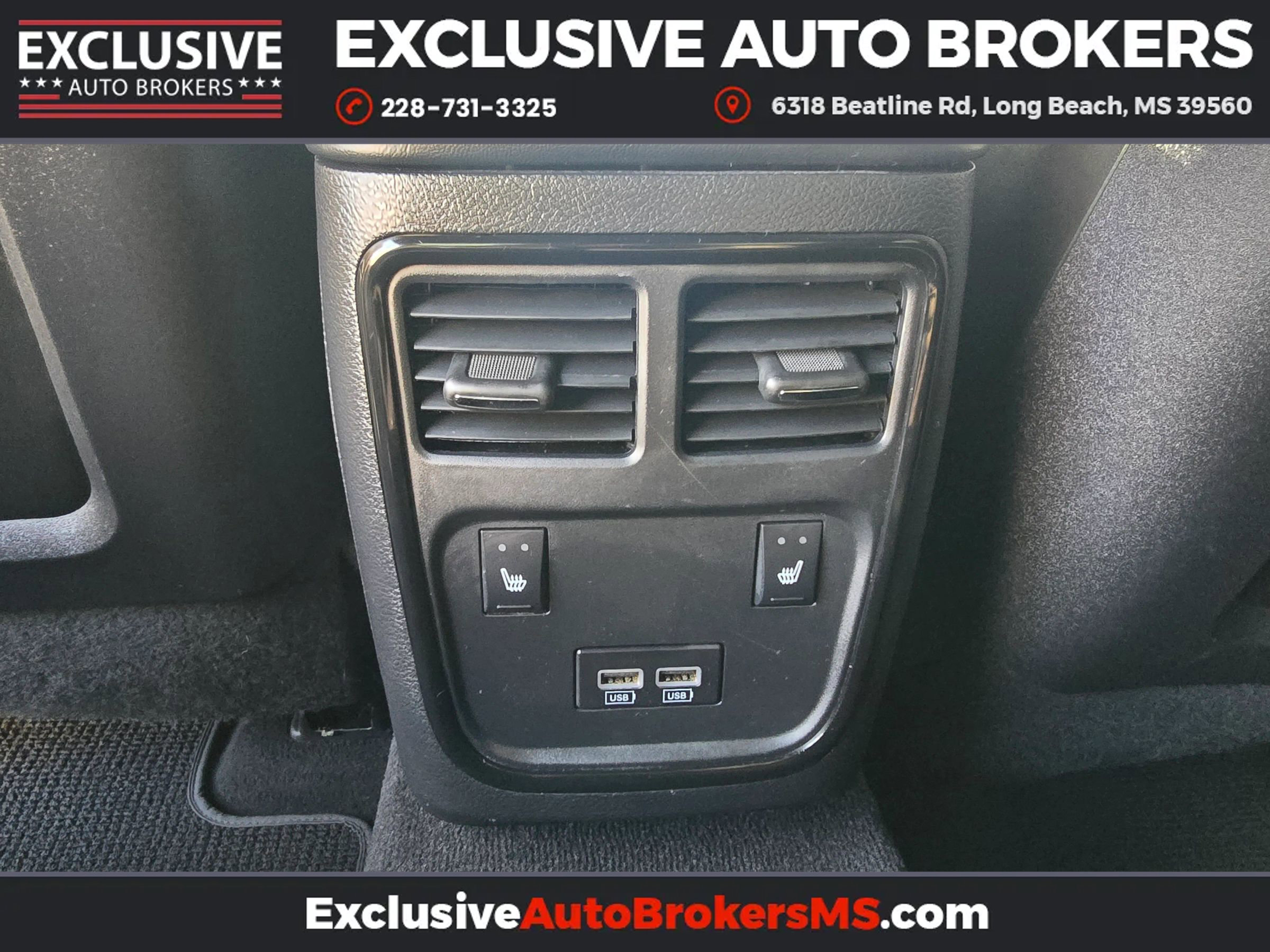 Used 2022 Dodge Charger R/T w/ Plus Group image 8