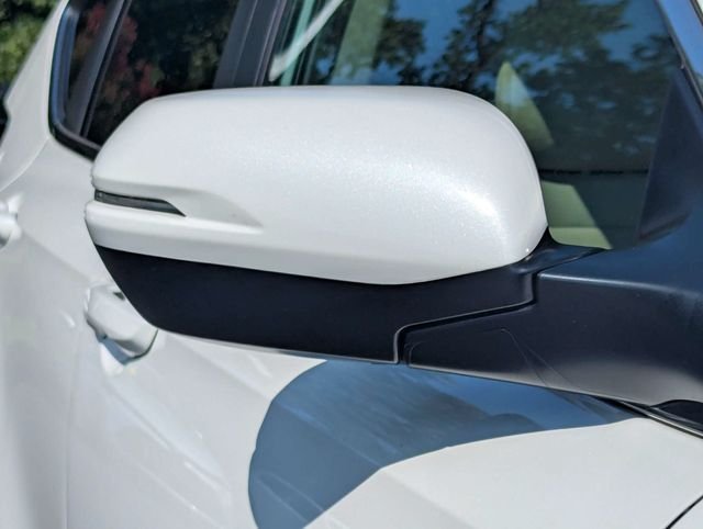 Used 2021 Honda CR-V Touring image 14