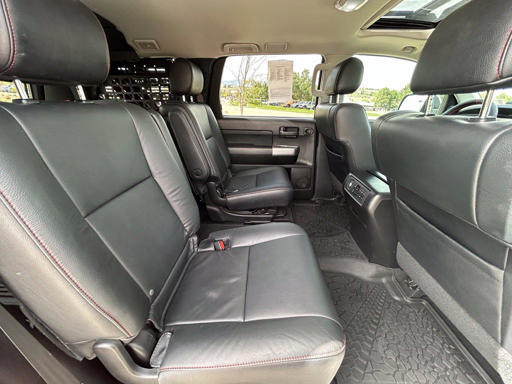 Used 2020 Toyota Sequoia TRD Pro AWD/4WD image 28