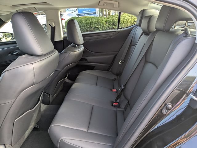 Certified 2025 Lexus ES 300h w/ Premium Package FWD image 14