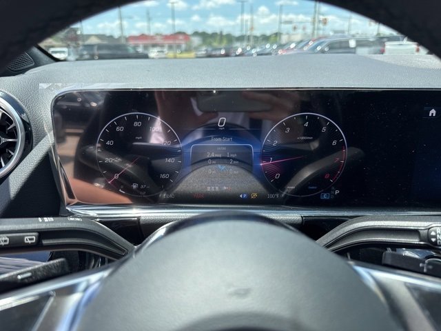 New 2025 Mercedes-Benz GLA 250 image 21