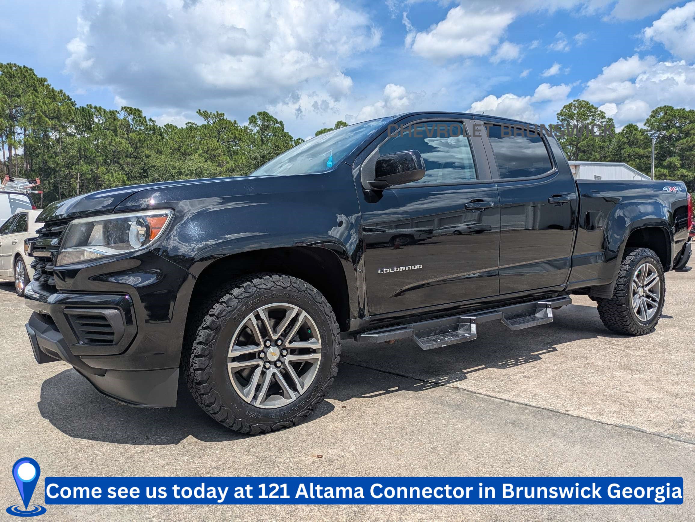 Used 2021 Chevrolet Colorado W/T w/ Custom Special Edition