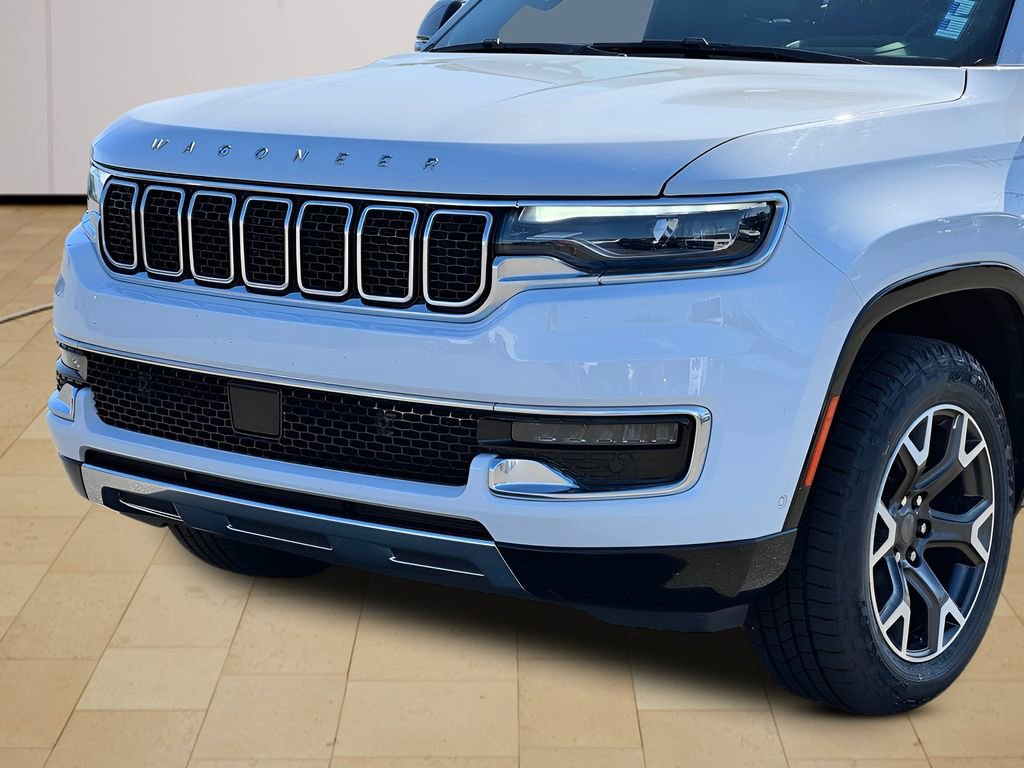 Used 2024 Jeep Wagoneer L Series III w/ Flexible Seating Group AWD/4WD image 36
