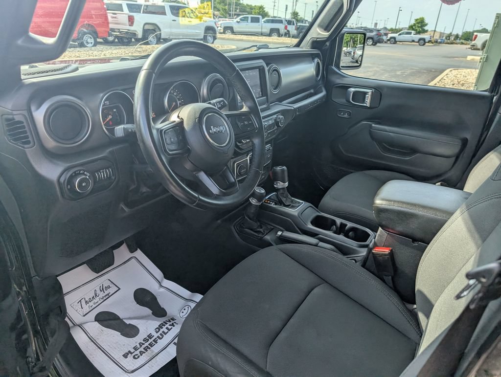 Used 2022 Jeep Wrangler Unlimited Sport AWD/4WD image 13