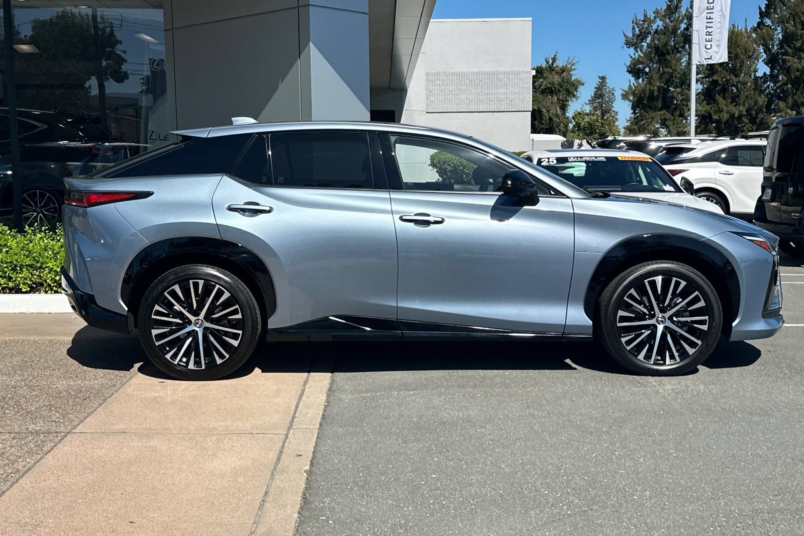 Certified 2023 Lexus RZ 450e Premium w/ Accessory Package (Z1) AWD/4WD image 3