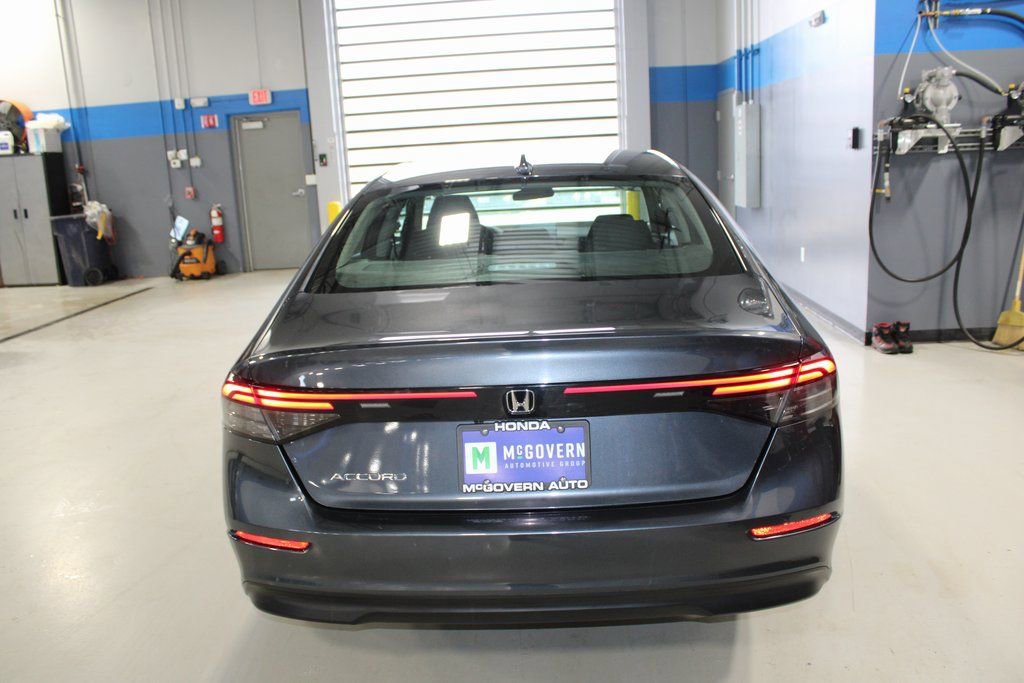Used 2024 Honda Accord EX image 38