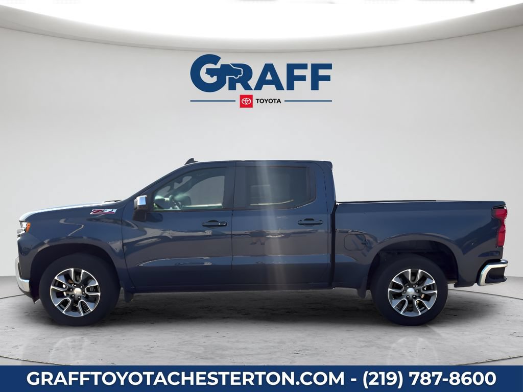 Used 2022 Chevrolet Silverado 1500 LT w/ Z71 Off-Road Package AWD/4WD image 11