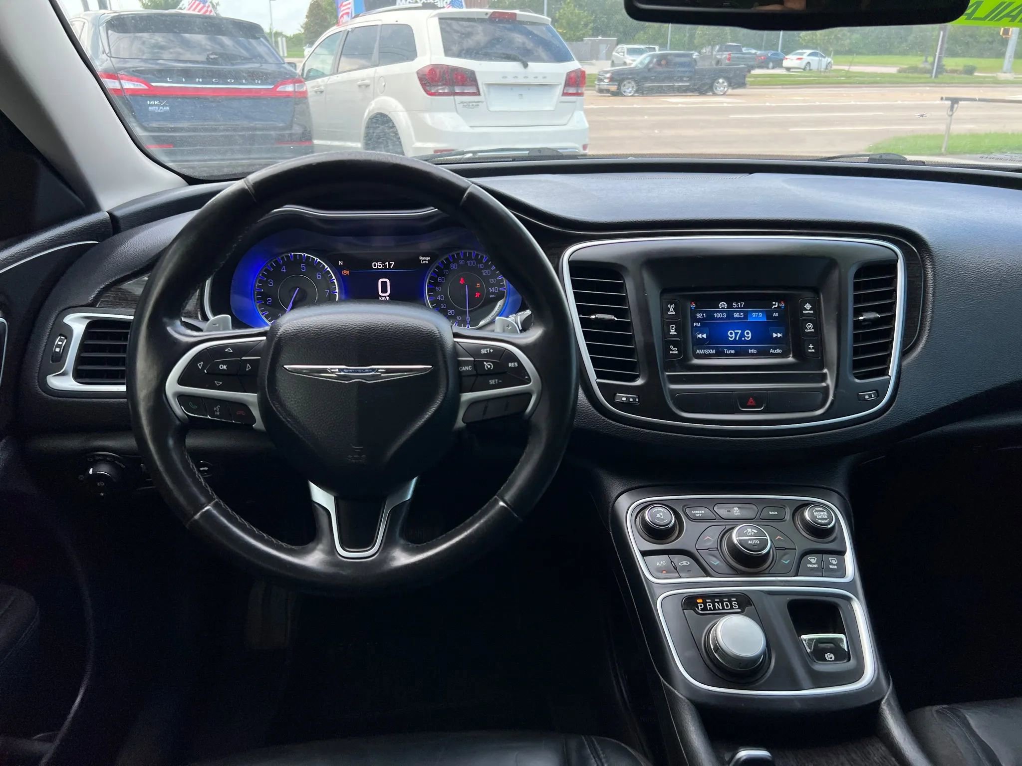 Used 2015 Chrysler 200 C image 17