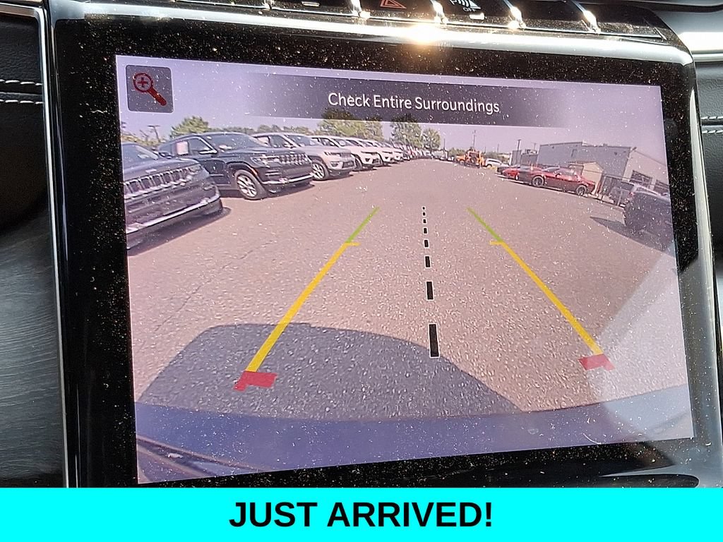 Used 2024 Jeep Grand Cherokee L Limited AWD/4WD image 20