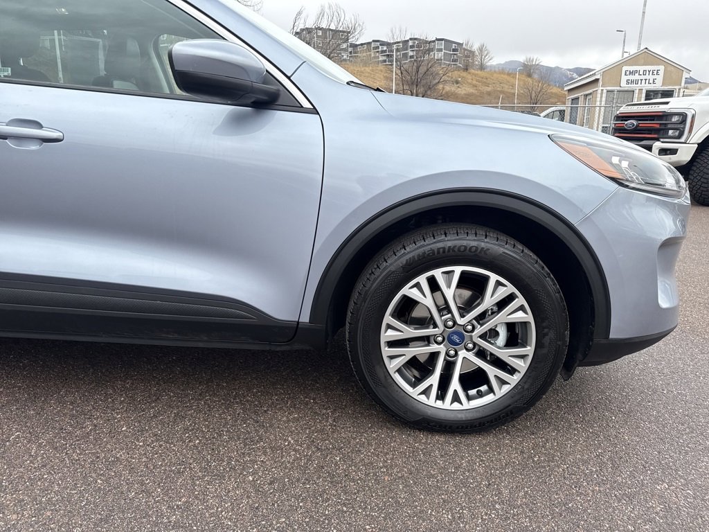Certified 2022 Ford Escape SEL image 30