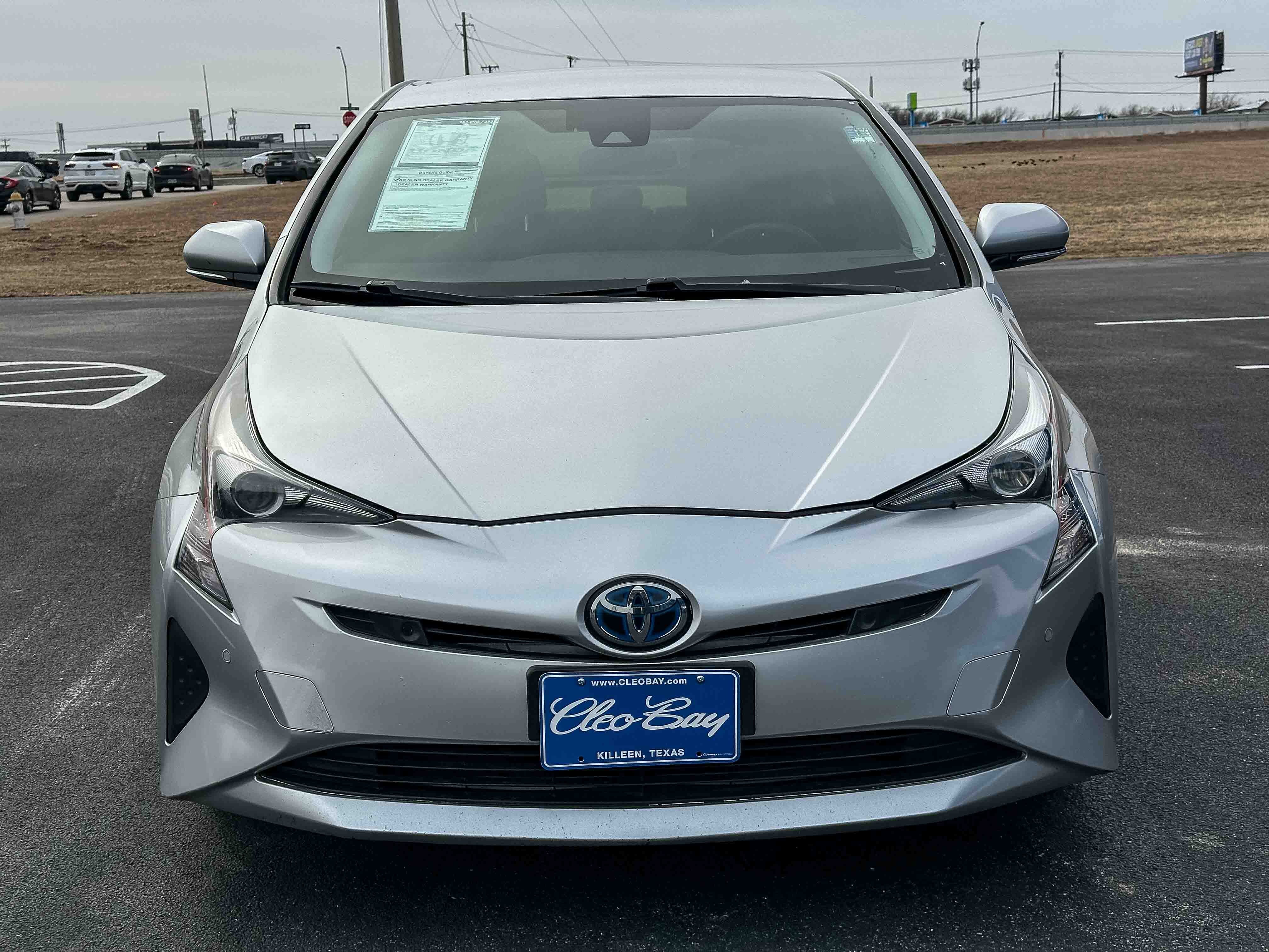 Used 2018 Toyota Prius Four image 11