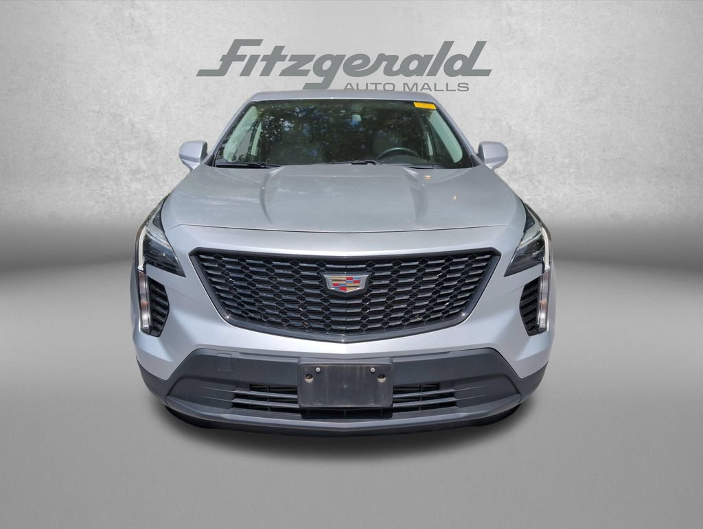 Used 2021 Cadillac XT4 Luxury AWD/4WD image 2