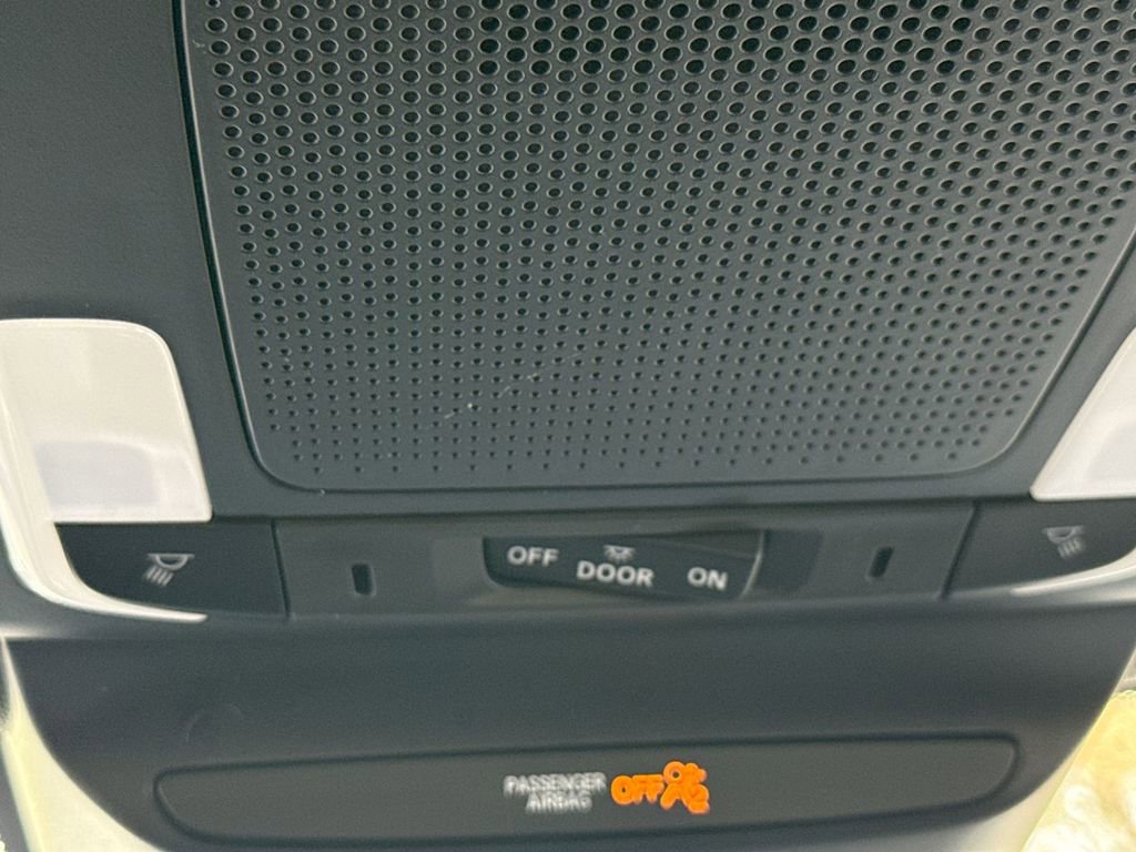 Used 2023 Honda HR-V Sport image 16