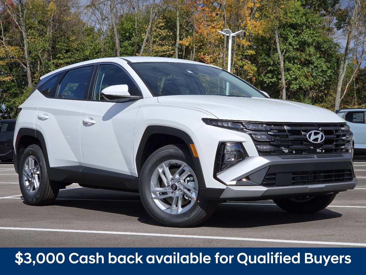 New 2026 Hyundai Tucson SE AWD/4WD image 2