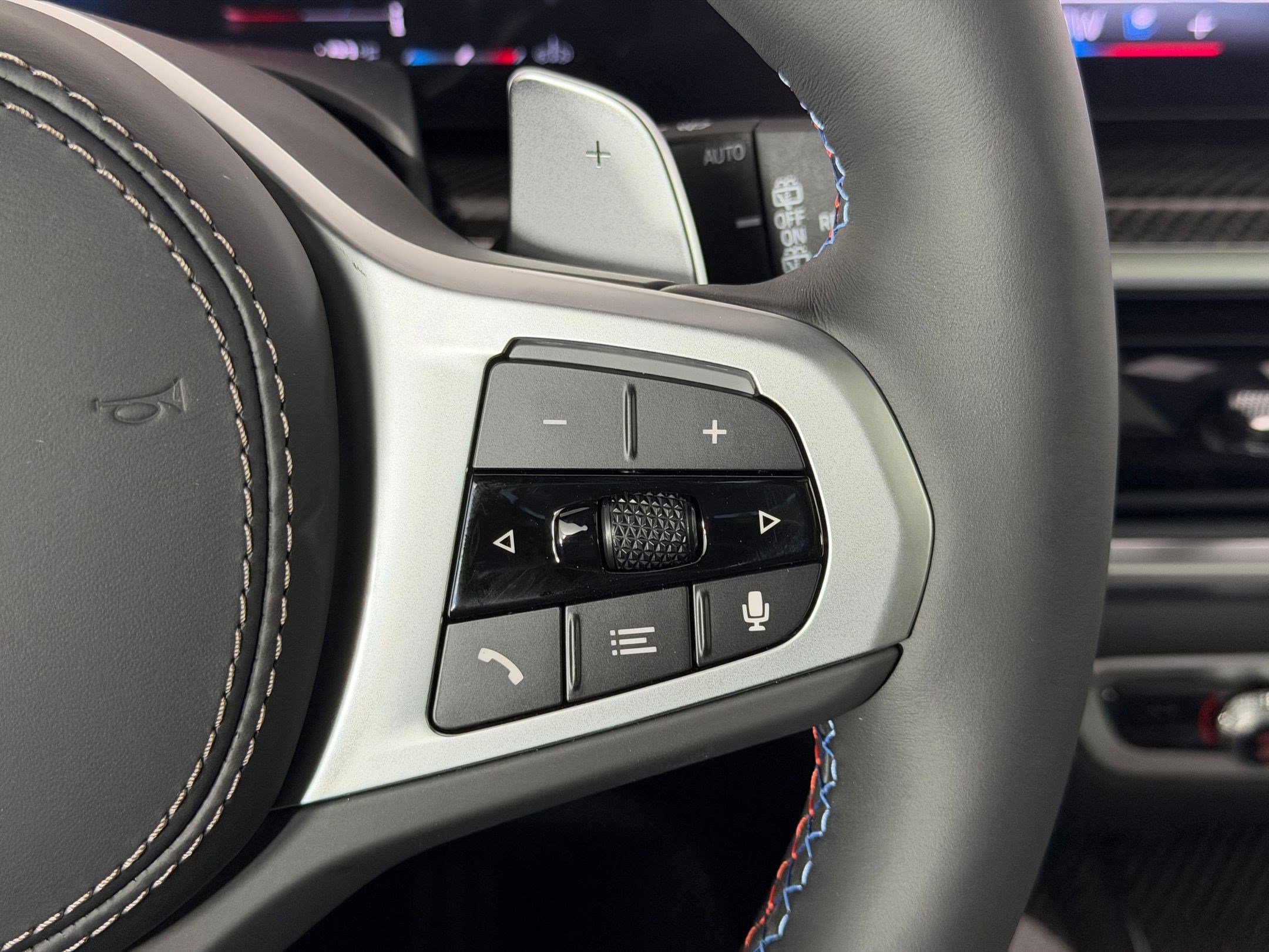 New 2026 BMW X5 M60i AWD/4WD image 28