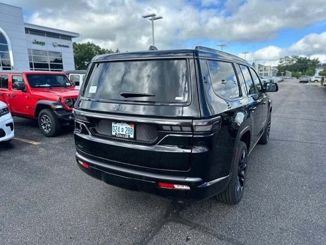 New 2026 Jeep Grand Wagoneer Summit AWD/4WD image 8