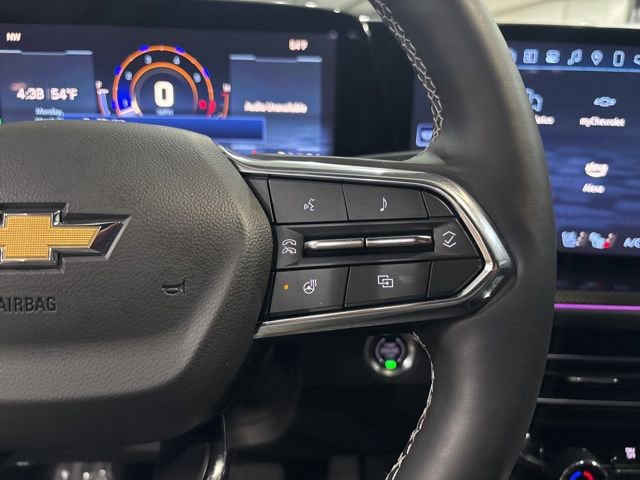 Used 2025 Chevrolet Traverse High Country w/ LPO, Floor Liner Package AWD/4WD image 16