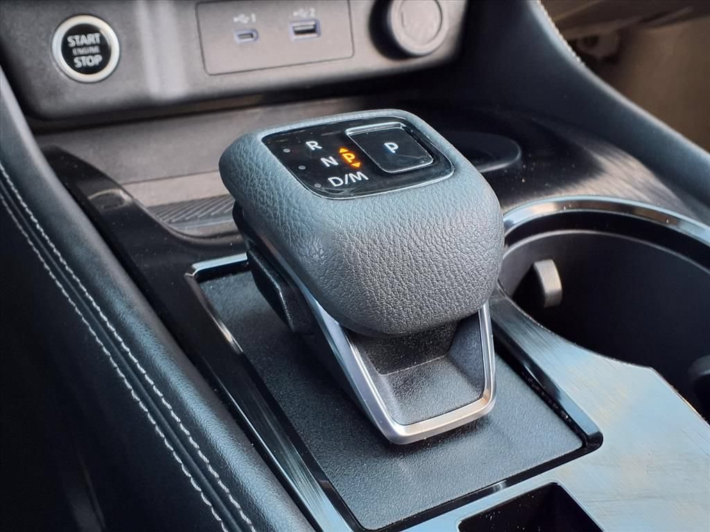 Used 2023 Nissan Rogue SL w/ SL Premium Package FWD image 27