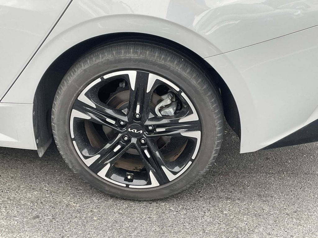 Used 2022 Kia K5 GT-Line w/ GT-Line FWD Premium Package image 12