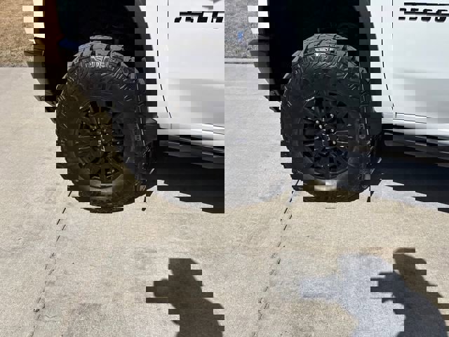 Certified 2024 Chevrolet Silverado 2500 ZR2 w/ Technology Package image 28