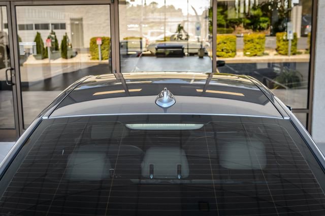 Used 2017 BMW 540i xDrive AWD/4WD image 10