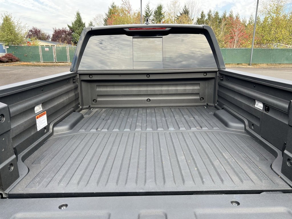 New 2026 Honda Ridgeline Black Edition image 9