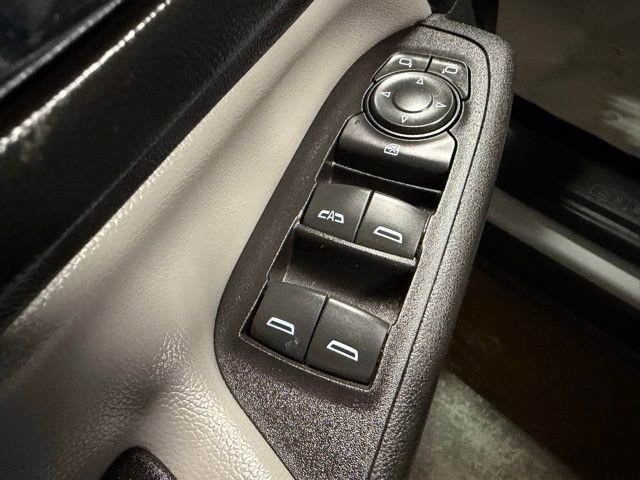 Used 2022 Chevrolet Equinox LS w/ LS Convenience Package image 13