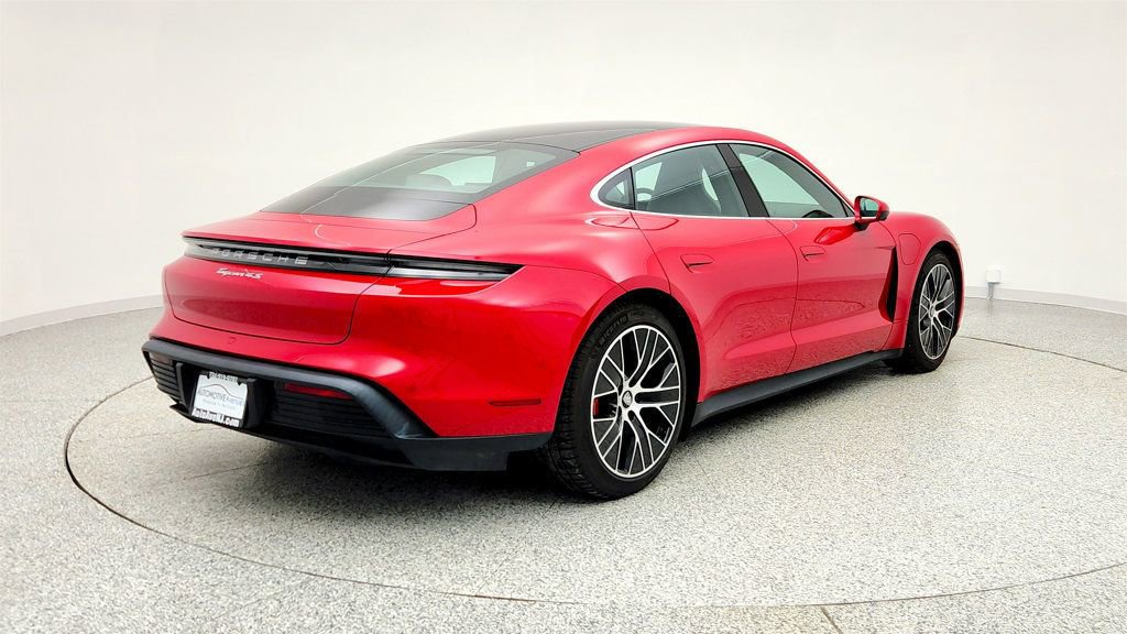 Used 2024 Porsche Taycan 4S image 5