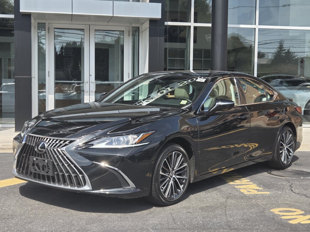Used 2023 Lexus ES 350 w/ Premium Package FWD image 4