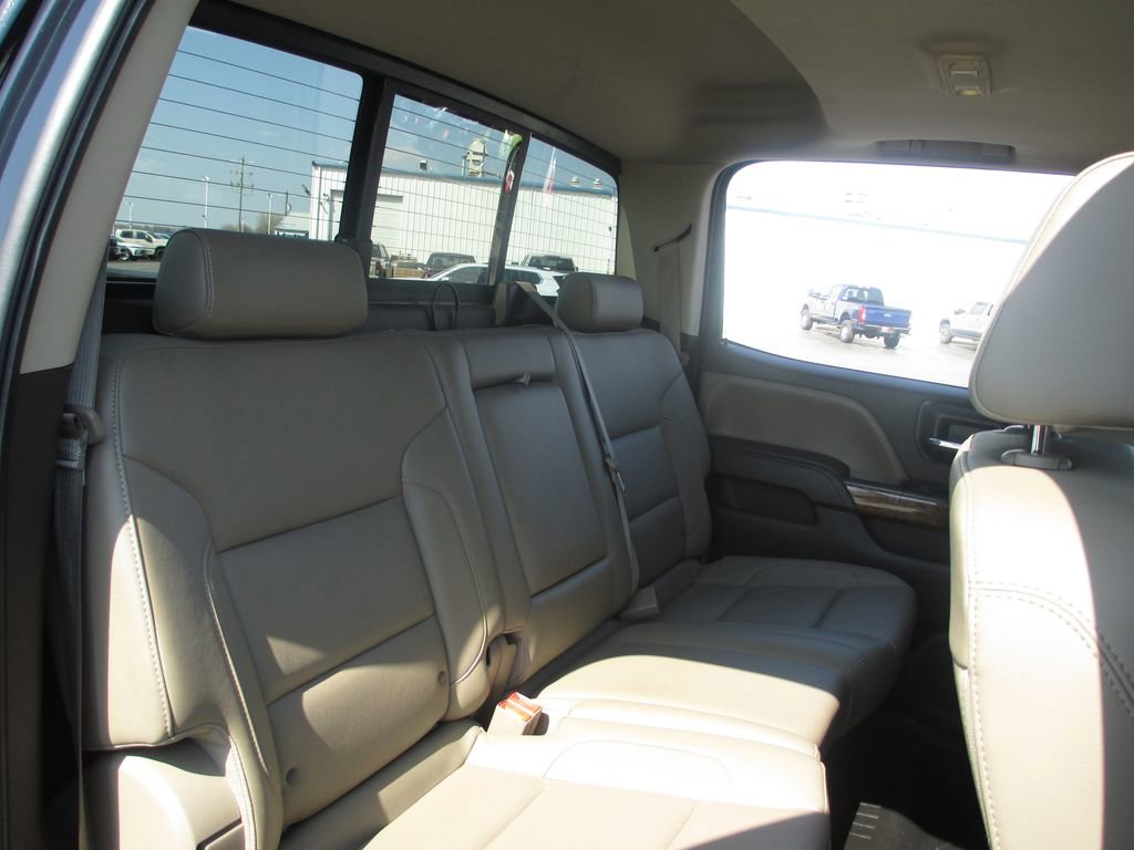 Used 2016 GMC Sierra 3500 SLT w/ Duramax Plus Package image 27