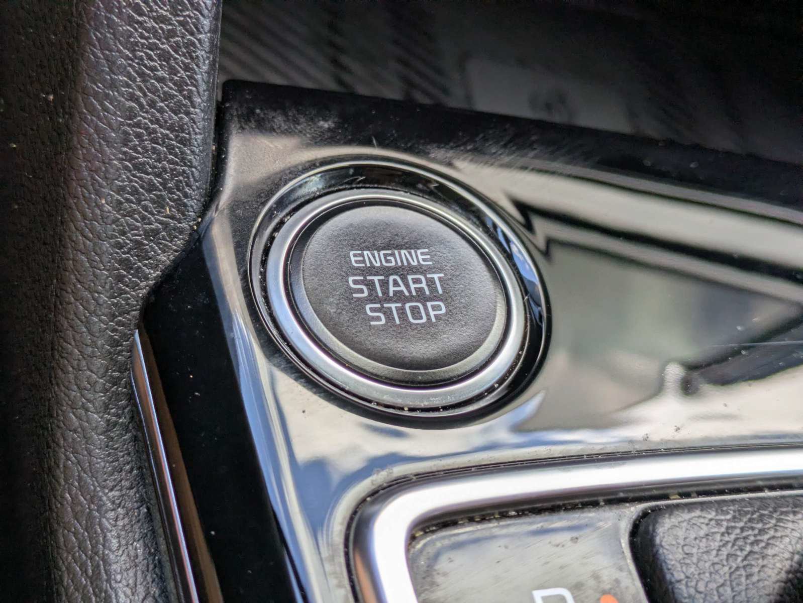 Certified 2023 Kia Sportage EX FWD image 28