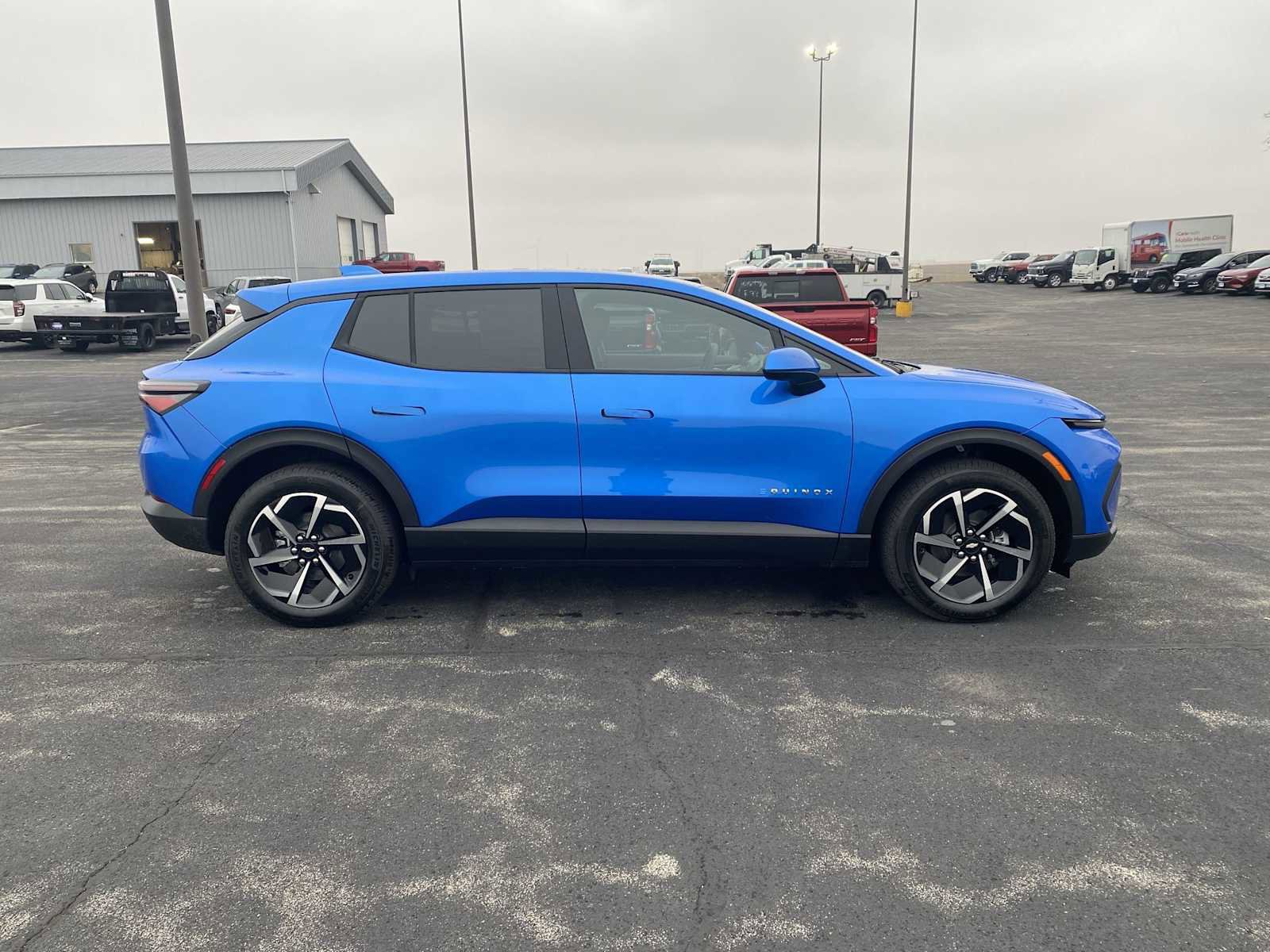 New 2026 Chevrolet Equinox EV LT image 14