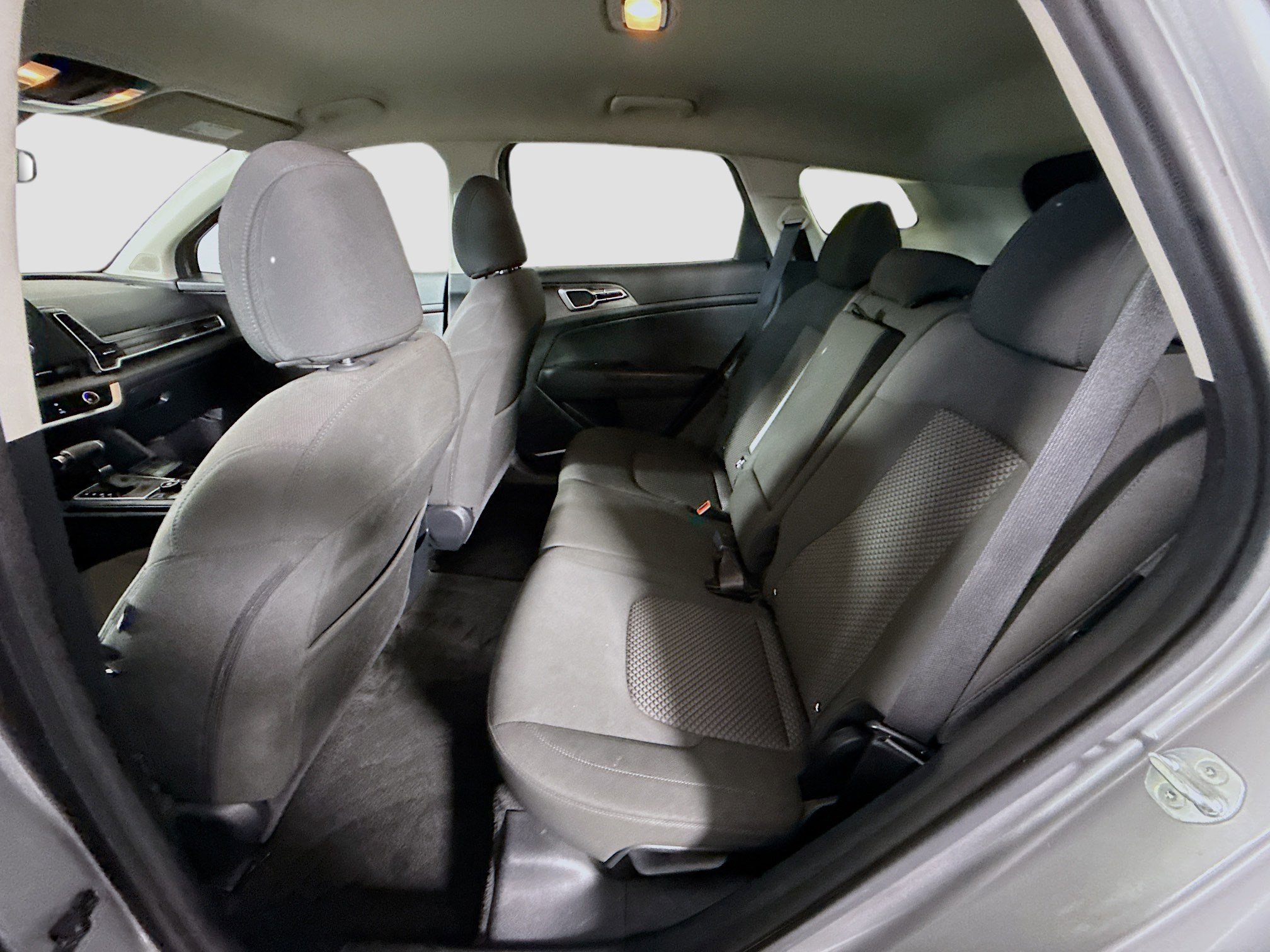 Used 2024 Kia Sportage LX image 24