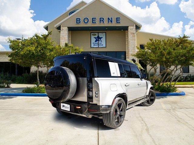 Used 2024 Land Rover Defender 110 X image 6