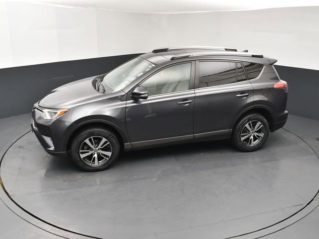 Used 2018 Toyota RAV4 XLE AWD/4WD image 15