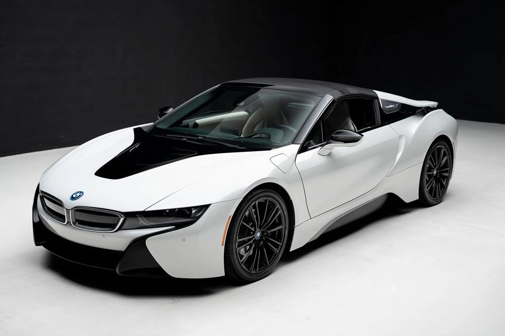 Used 2019 BMW i8 Roadster AWD/4WD image 6