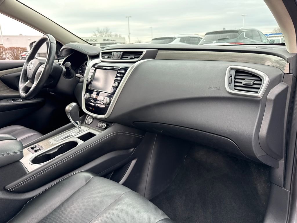 Used 2018 Nissan Murano Platinum w/ Cargo Package image 42