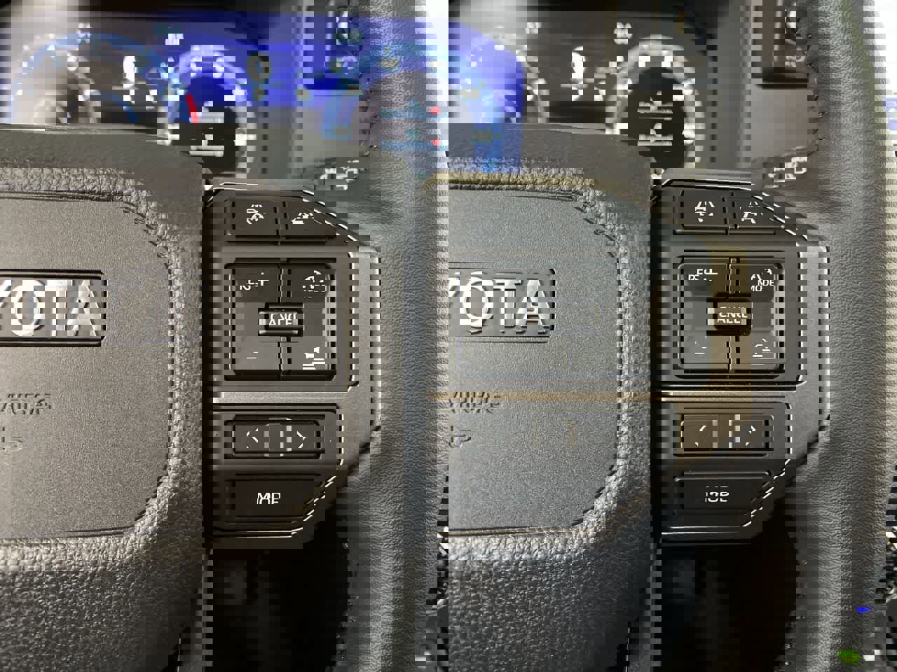 Used 2025 Toyota Land Cruiser w/ Premium Package image 23