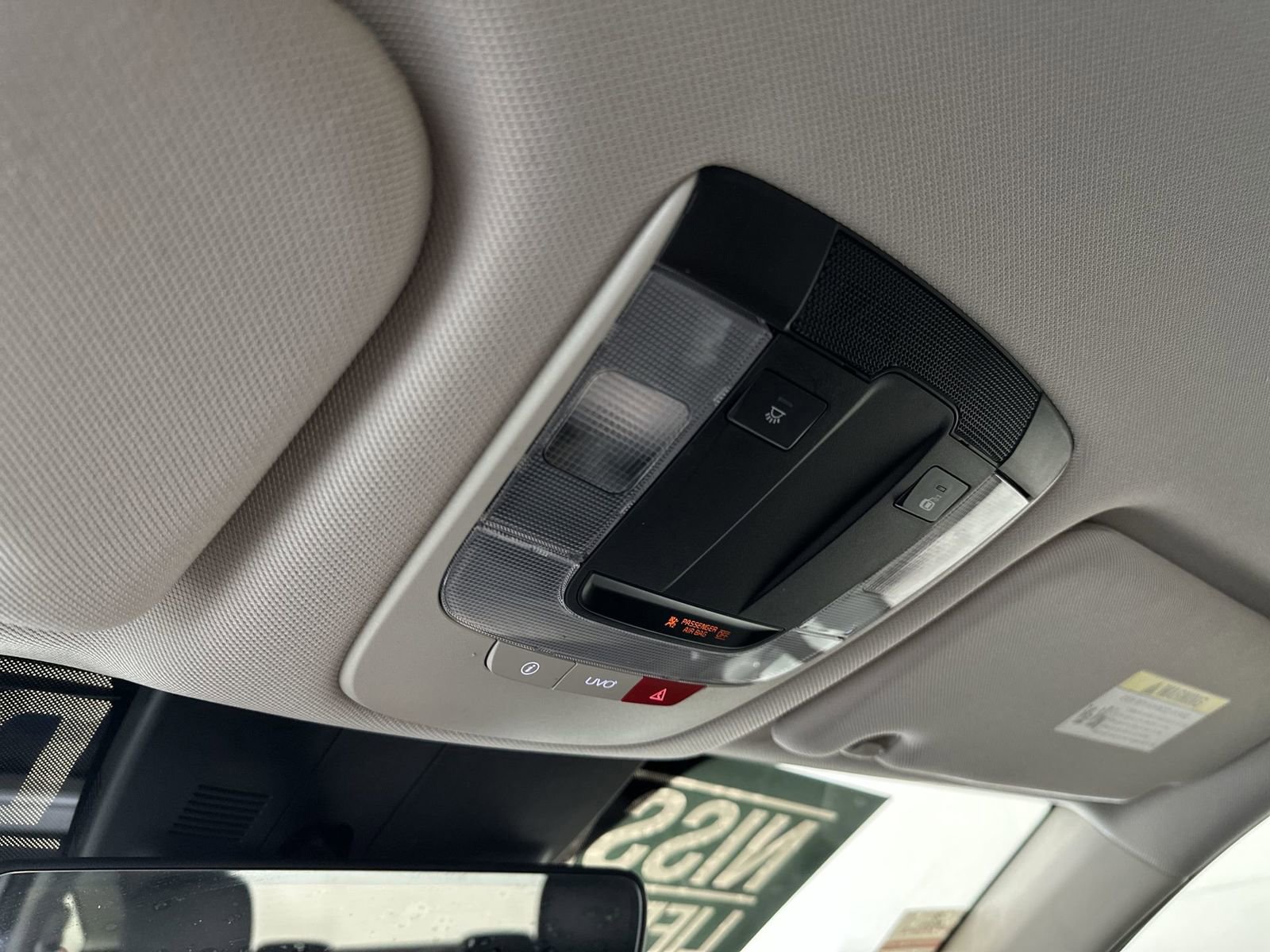 Used 2022 Kia Sorento S image 22