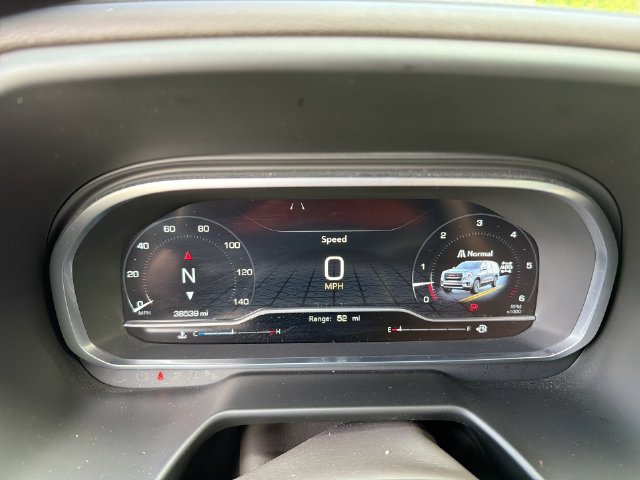 Certified 2023 GMC Yukon XL SLT w/ SLT Premium Package AWD/4WD image 18