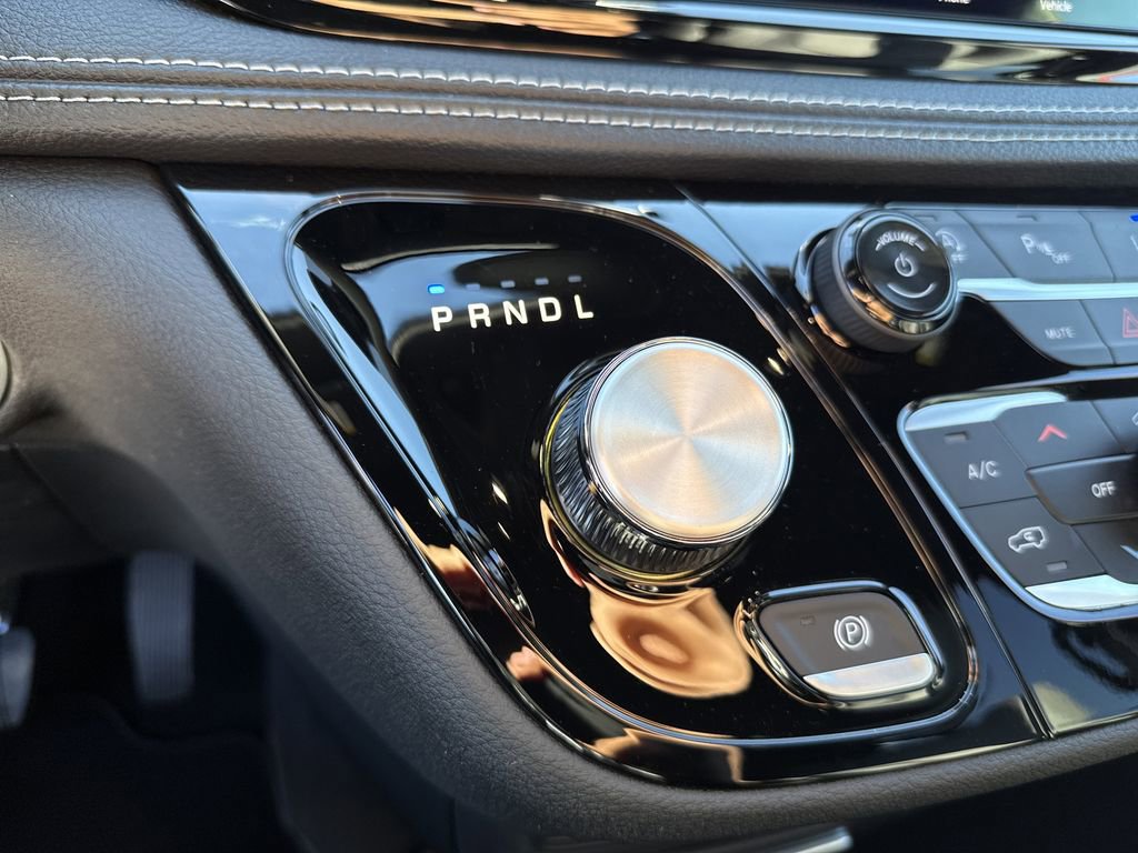 New 2026 Chrysler Pacifica Select image 32